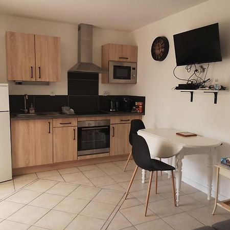 Appartement 2 Pieces Avec Terrasse Proche Mer Et Commerces Ouistreham Buitenkant foto
